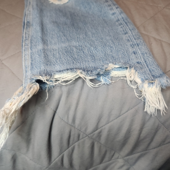 Free People We The Free Distressed Ripped Blue Jeans Light Wash Womens Size 26 - Picture 2 of 10